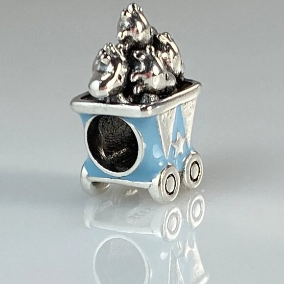 Sterling Silver Peanuts Woodstock Wagon Charm - Picture 2 of 3